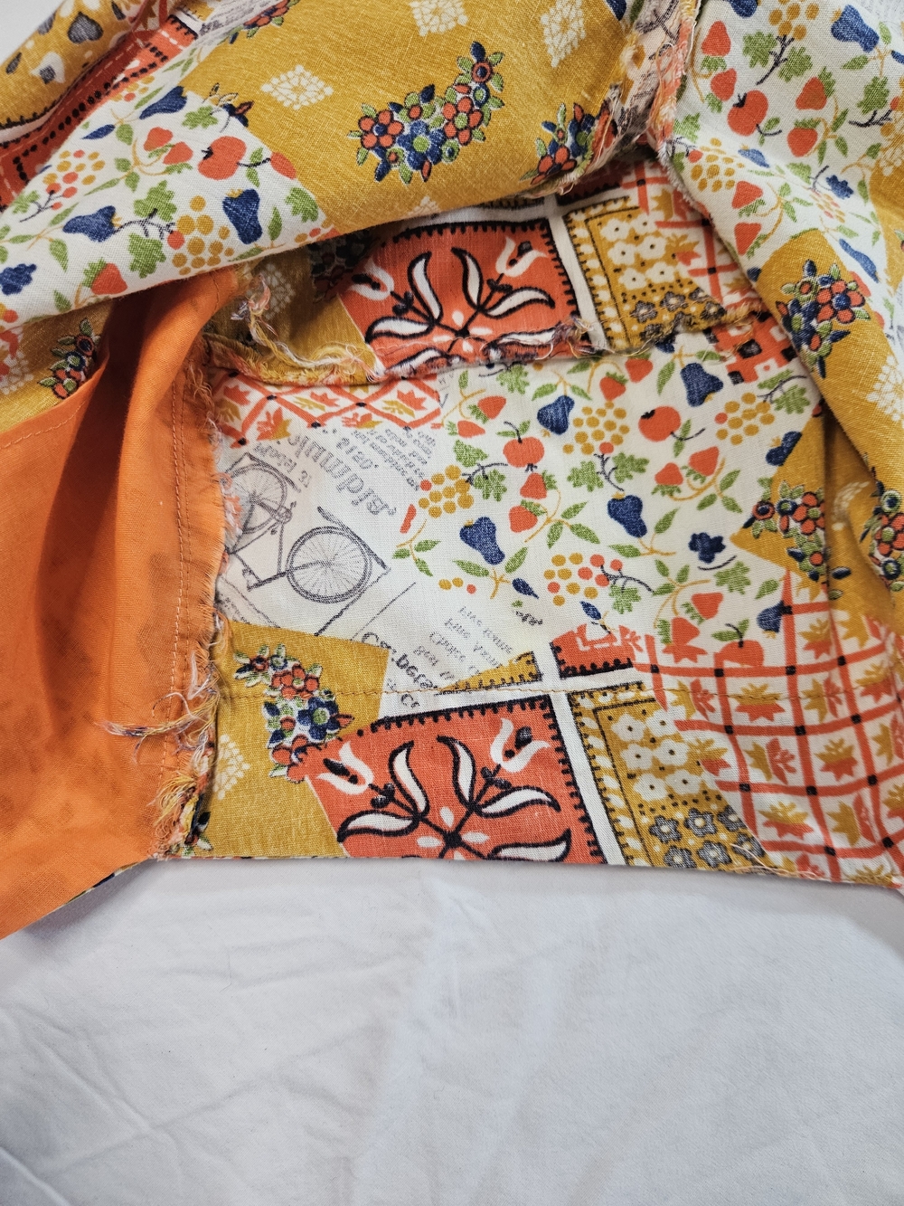 Women's 70s Patchwork Newspaper Print Tunic Top Apron Jacket in Mustard & Orange - Picture 13 of 14